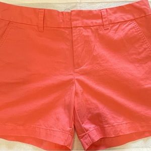 NWT women’s Tommy Hilfiger pink khaki shorts size 4